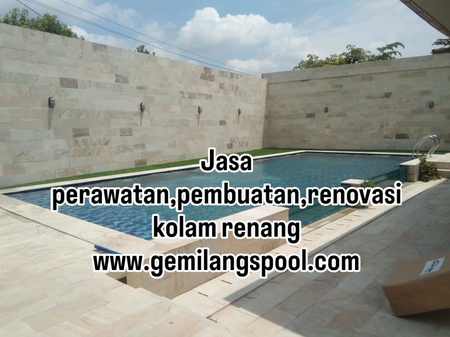 Perawatan kolam renang